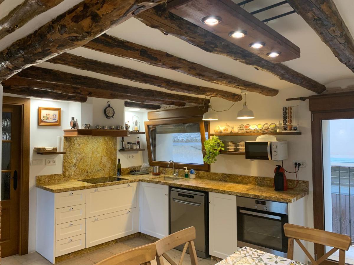 Cocina completamente equipada